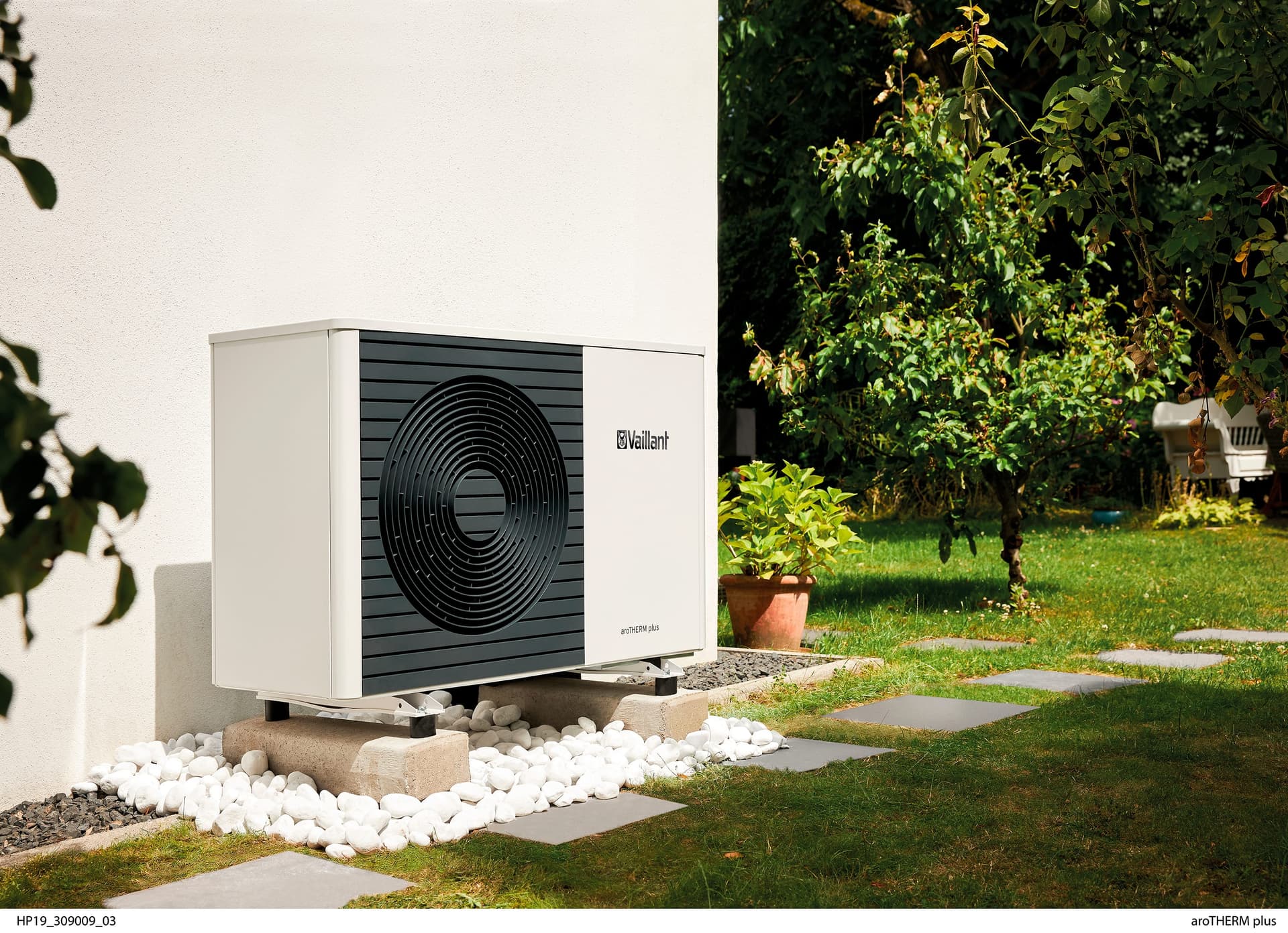 Reliable Heat Pump Installation for Detached Homes